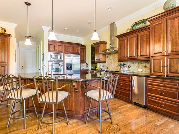 Gourmet Kitchen