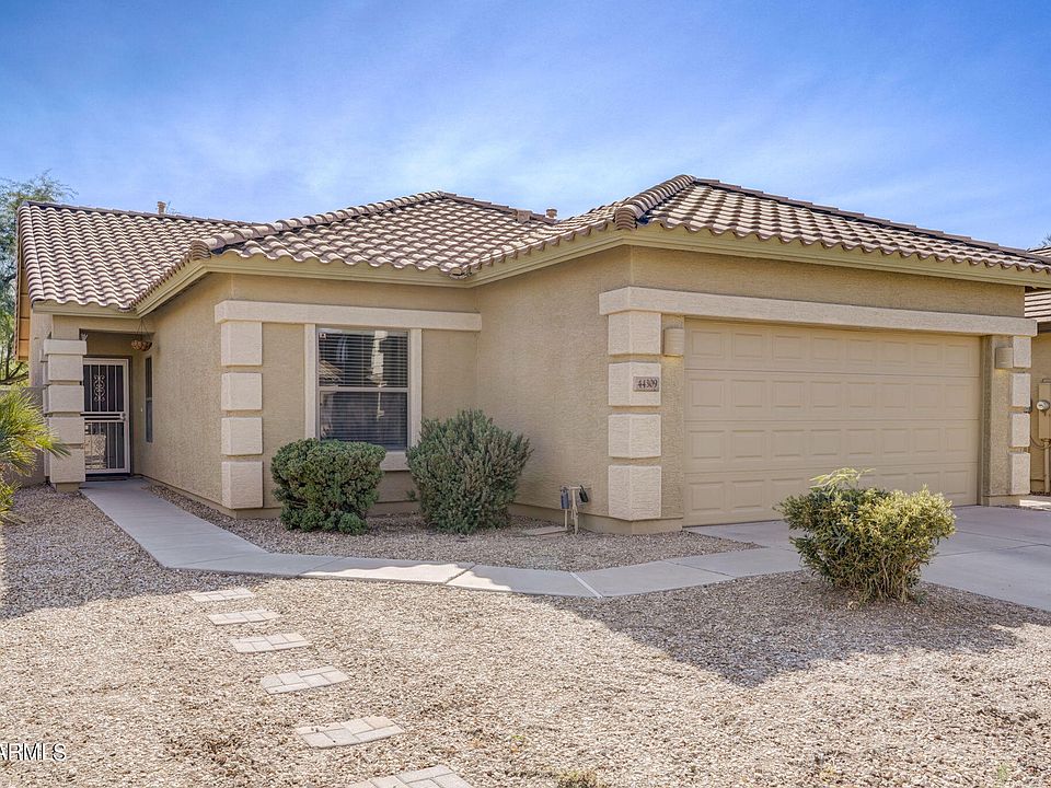 1st image of 44309 W CYPRESS Lane