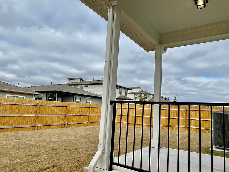 10210 Criswell Rd — Photo 30