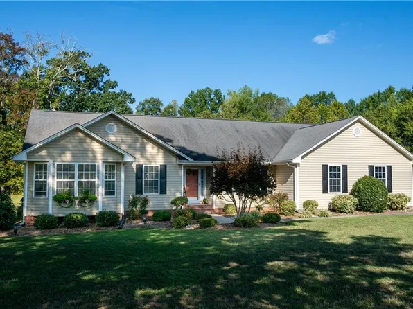 4724 Sartin Rd, Burlington, NC 27217