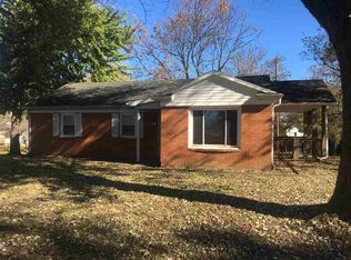 115 N Illinois St, Elberfeld, IN 47613