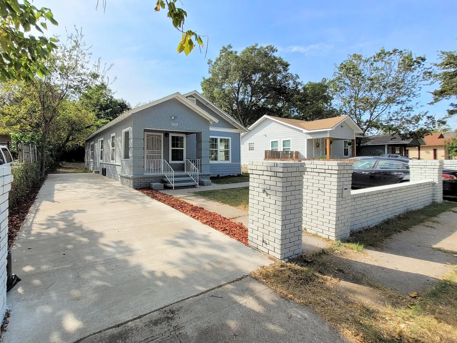 3 bed, 1450 sqft, $2,000 — Photo 3