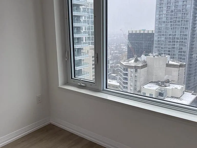50 Dunfield Ave #2417 — Photo 5