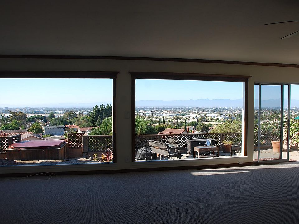 1st image of 2533 Nearcliff St