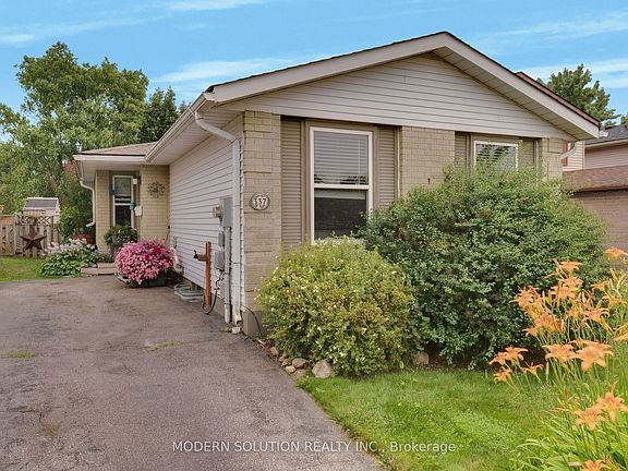 3rd image of 337 Auden Rd