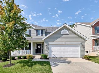 611 Winding Bluffs Dr, Fenton, MO