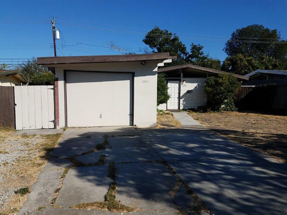 1st image of 1351 Sandia Ave