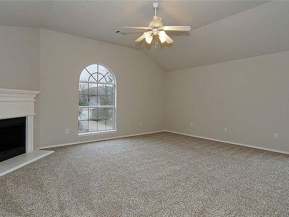 4th image of 4878 Eagle Trace Dr