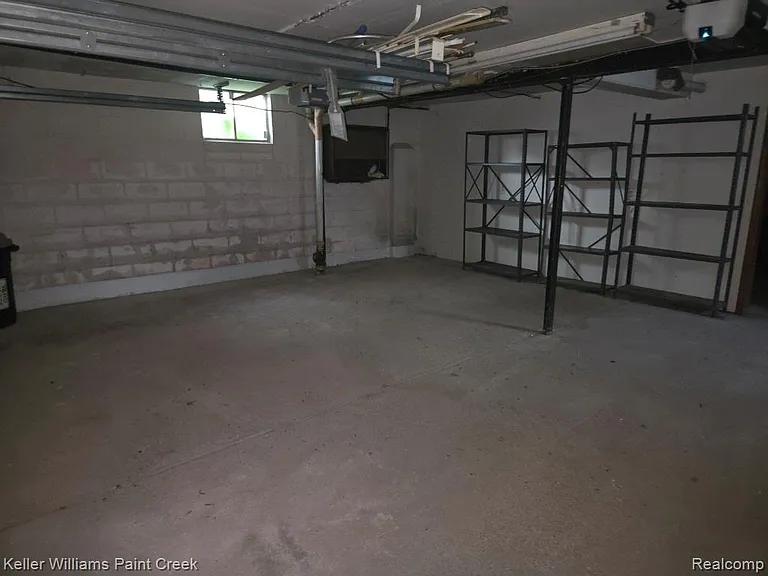 1125 S Long Lake Blvd — Photo 42