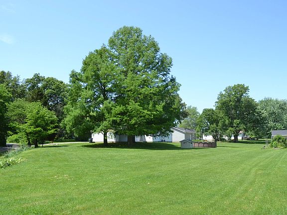 4th image of 112 Hillcrest Dr