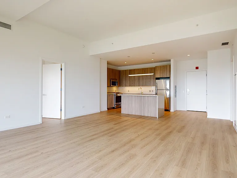 Dining/Living room