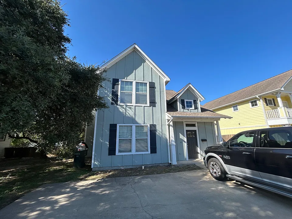 116 Fairway Dr
