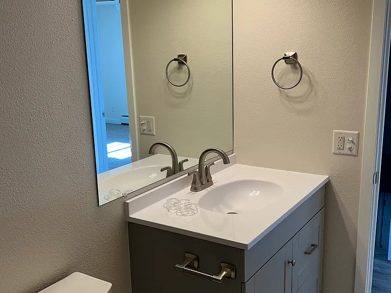 Main bathroom newly remodeled