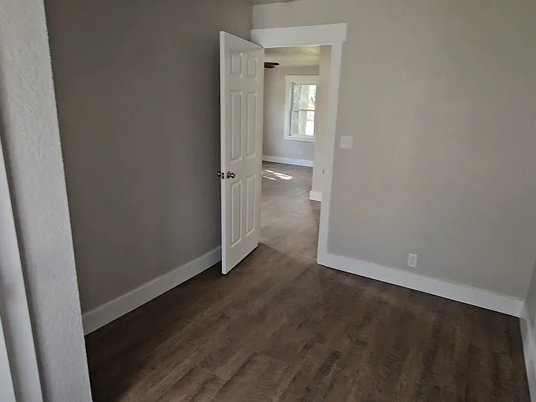 222 S Hackett St — Photo 11