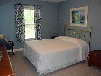5th image of 2407 Arlington Blvd APT 101
