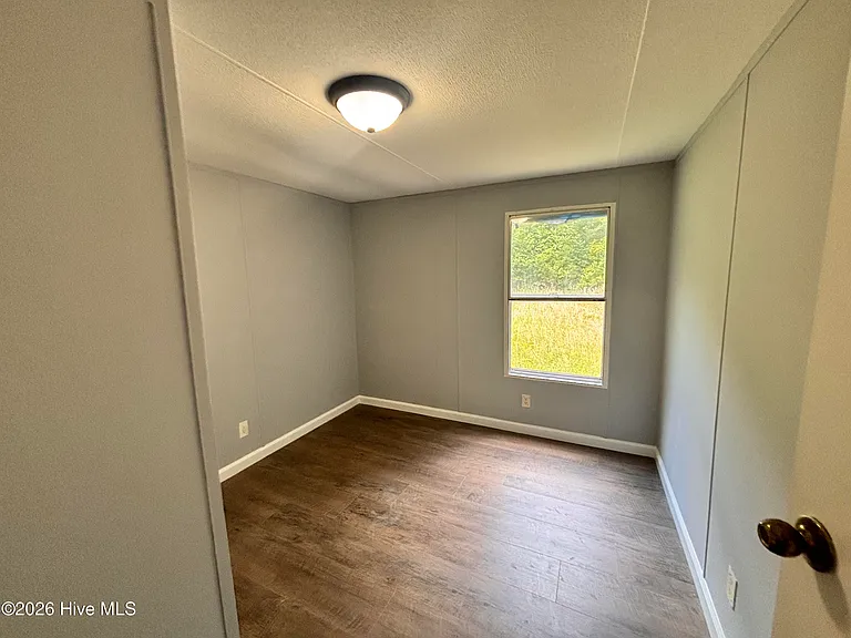 10265 Minnie Hall Rd — Photo 8