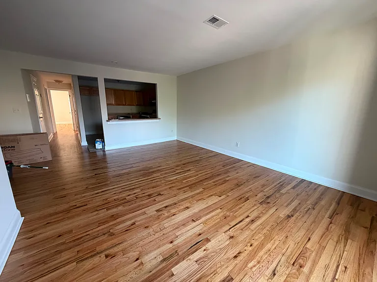 57 Kensington Ave #C — Photo 7