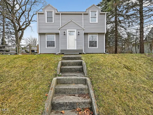 2255 Wildwood Blvd, Toledo, OH 43614