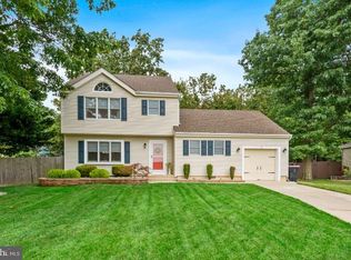 3 Willow Ct, Sicklerville, NJ 08081