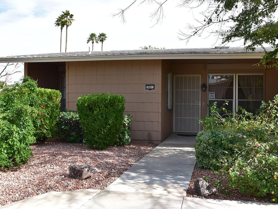 1st image of 10811 W Santa Fe Dr