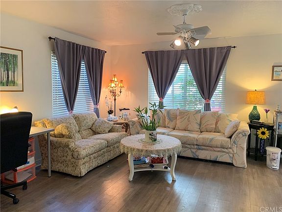 2nd image of 920 Golden Springs Dr Unit B