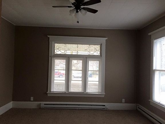 5th image of 258 Main Ave APT 1