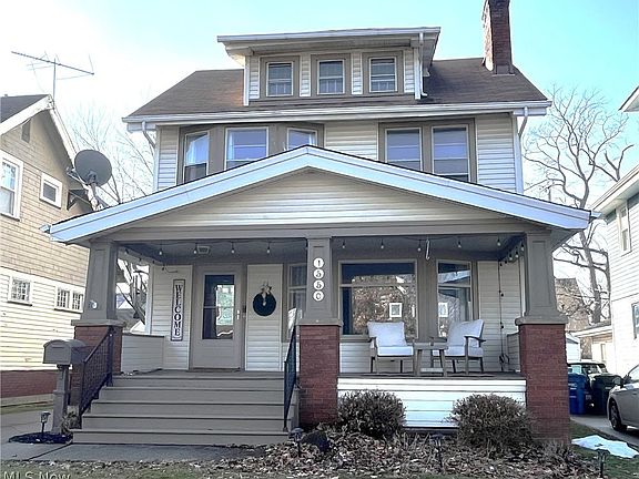 2nd image of 1550 Woodward Ave
