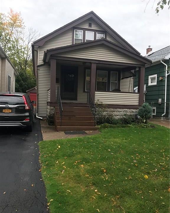 1st image of 80 Beatrice Ave