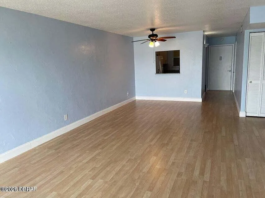 2 bed, 2.0 bath, 1065 sqft, $1,600 — Photo 3