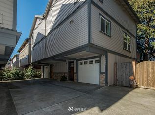 2616 NW 57th St #A, Seattle, WA 98107