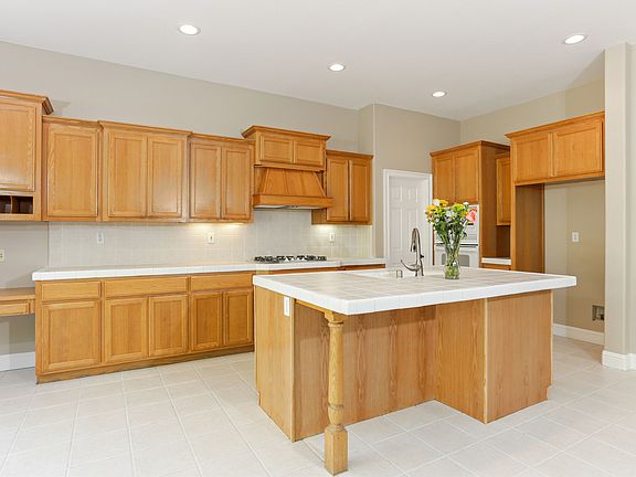 4th image of 1767 Toby Dr