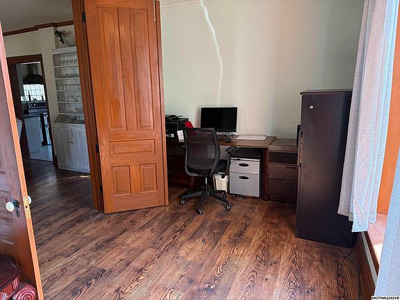 4th image of 413 S Carolina Ave