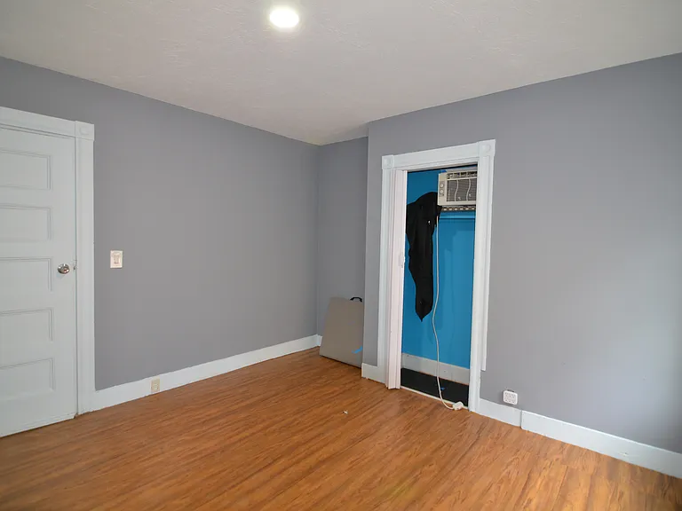 4 Pearl St #2F — Photo 8