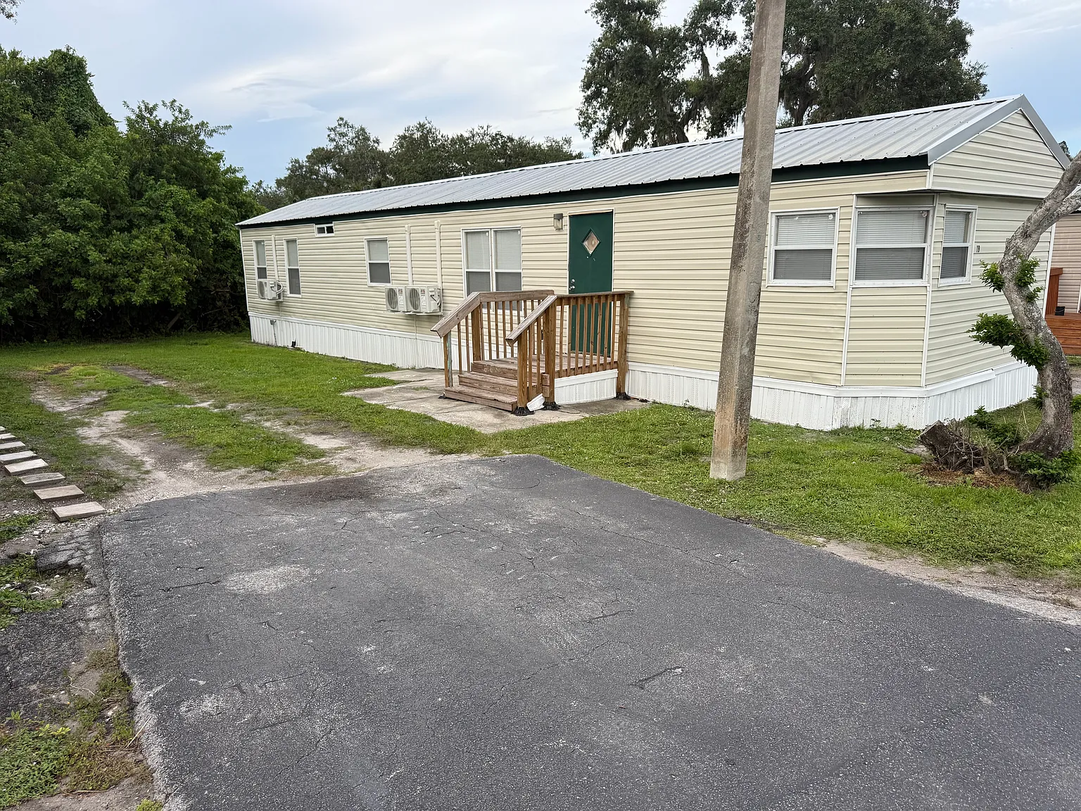 2 bed, 1000 sqft, $1,650 — Photo 1