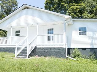 196 Rogers Rd, Chickamauga, GA 30707