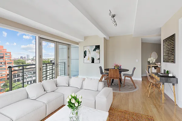 Sold by Compass | media 2