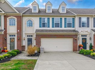 958 Tradewinds Cv #E, Painesville, OH 44077