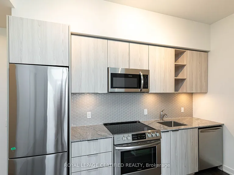30 Ordnance St #2805 — Photo 9