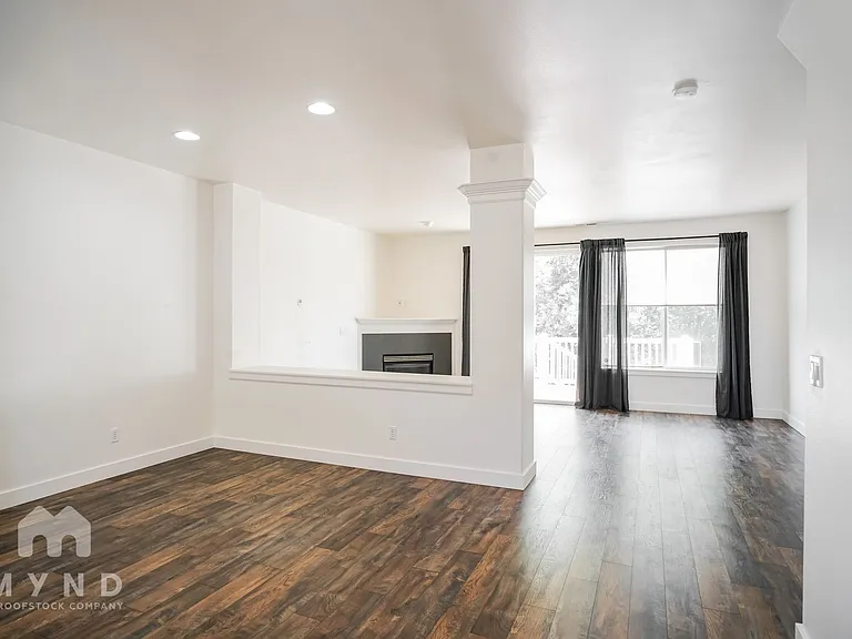 13908 NE 23rd Ave — Photo 6