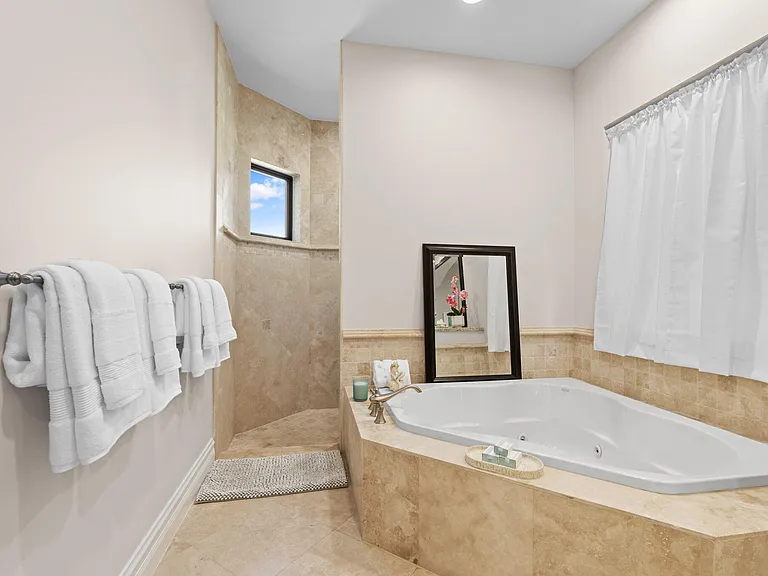 3310 Palm Beach Point Blvd #HOUSE ONLY — Photo 36