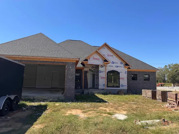 1233 Bent Tree Ln, Searcy, AR 72143