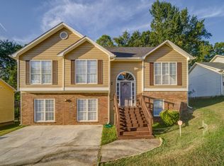 2580 Watercrest Ct, Ellenwood, GA 30294