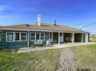 111 Ocean Ave, Bay Shore, NY 11706