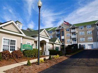 98 Mill St APT 303, Woonsocket, RI 02895