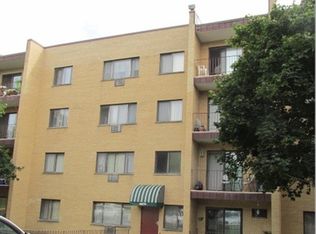 6670 S Brainard Ave APT 101, Countryside, IL 60525