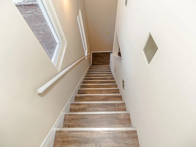 2430 N Clybourn Ave #2 — Photo 6