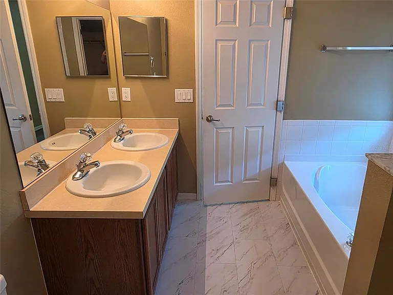 13812 Cepheus Dr — Photo 17