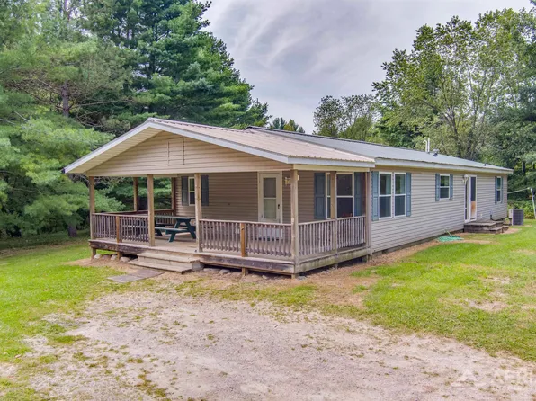 6250 Maple Ridge Rd, Alger, MI 48610