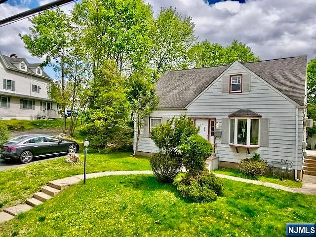 382 High Mountain, Haledon, NJ 07508 — Photo 1