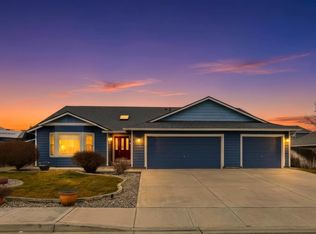 4207 Minorca Ln, Pasco, WA 99301